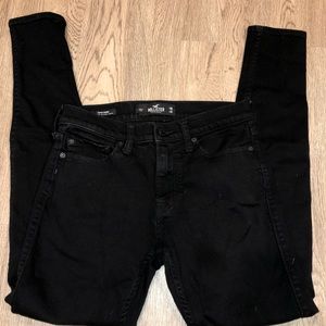 Black Hollister skinny jeans